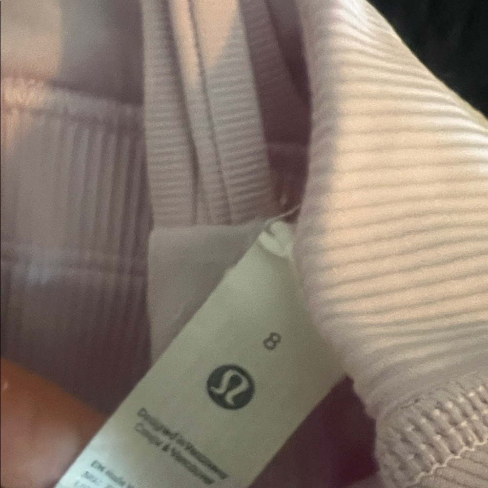 Lululemon Shoulder Cut-Out Yoga T-Shirt EUC - Picture 10 of 10